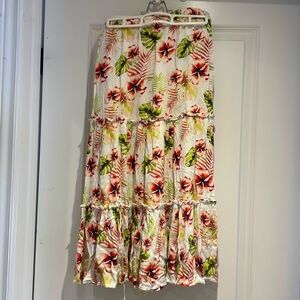 Lightweight Floral skirt midi length size small